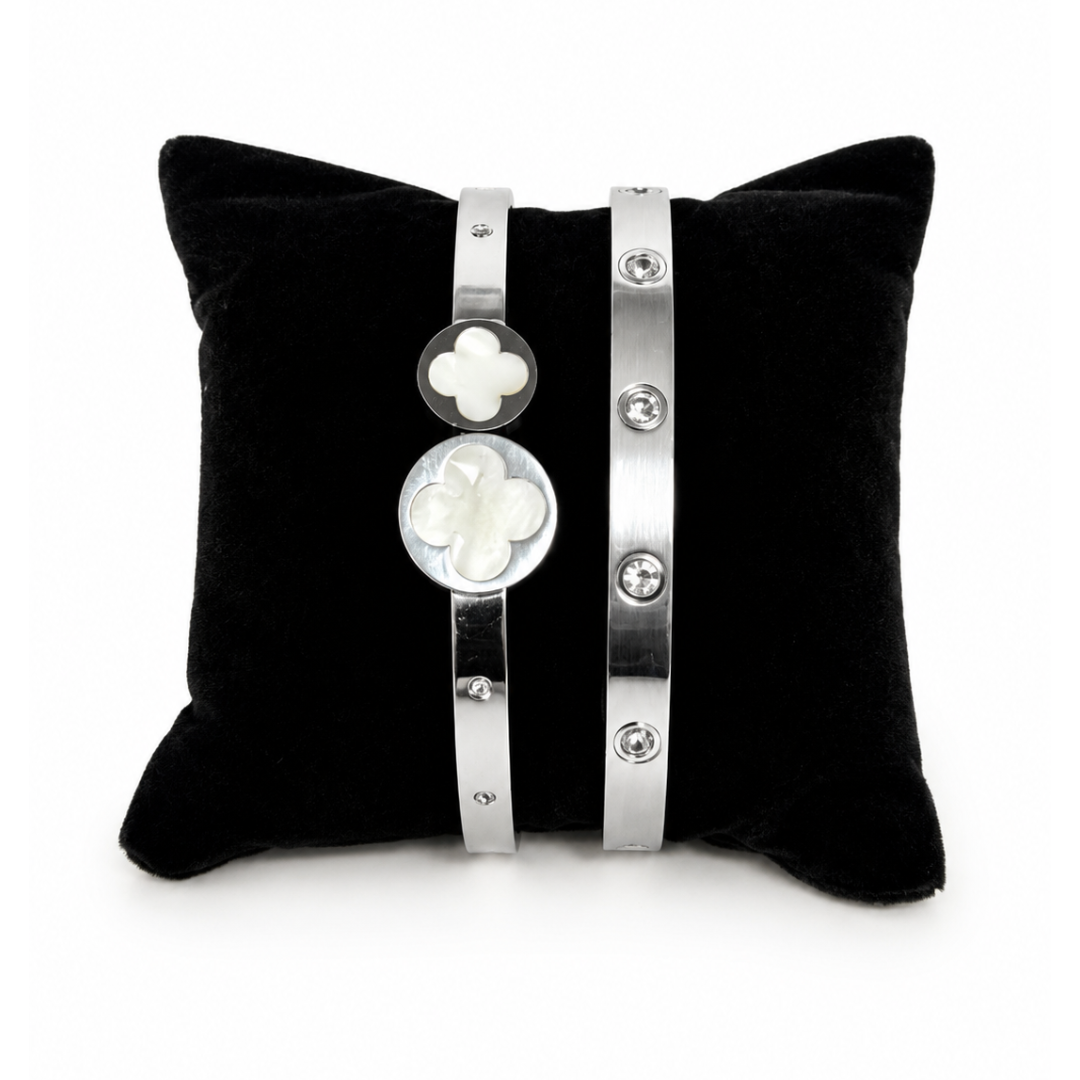 White Duo Silver Clover Set