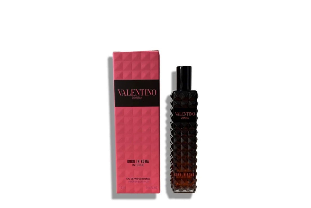 Valentino Born in Roma Donna Eau de Parfum Intense Spray – 15 mL
